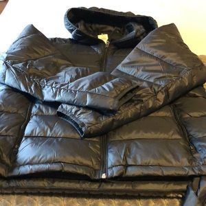 New with tag Abercrombie & Fitch lightweight package black jacket